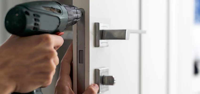 Locksmith For Lock Replacement Near Me in Woodland, CA