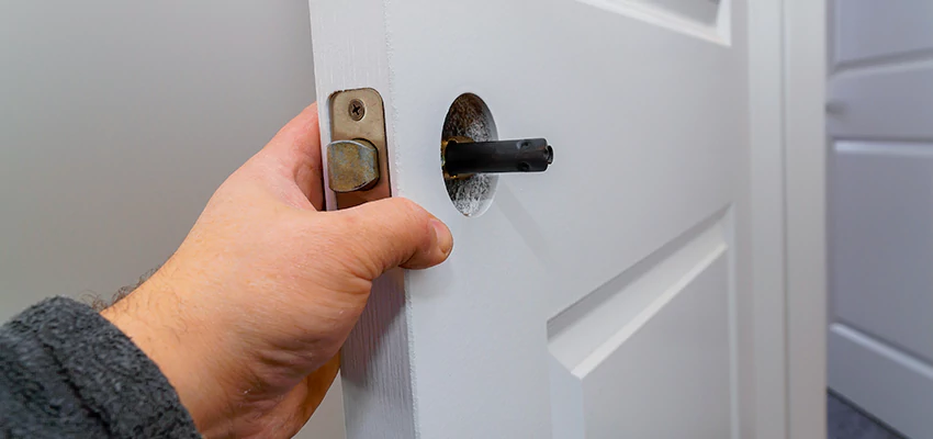 Nighttime Locksmith For Lock Repair in Woodland, CA
