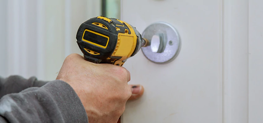 Street Locksmith For Smart Lock Repair in Woodland, CA